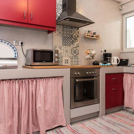 2 Bedroom Apartment At The Historical Center, View To Acropolis Ateny Zewnętrze zdjęcie